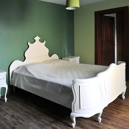 Au Vent Du Chat Holiday home *